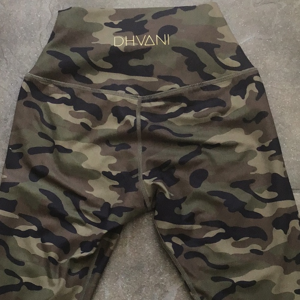 Workout Crop Pants